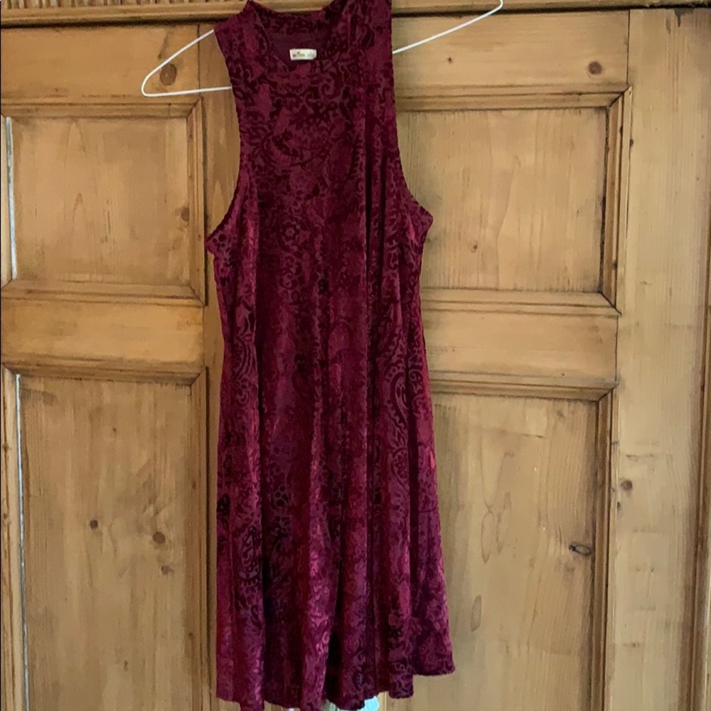 Burgundy burnout velvet dress